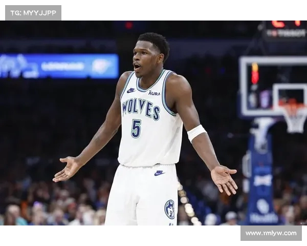 爱德华兹砍下25分6篮板 带领森林狼逆转活塞7人因冲突被驱逐 爱德华兹砍下25分6篮板 带领森林狼逆转活塞7人因冲突被驱逐